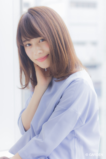 Ramie 大人かわいいブルージュストレートロブ 寺尾拓巳 Garden Hair Catalog 原宿 表参道 銀座 美容室 ヘアサロン ガーデン