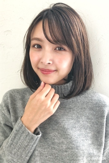 大人かわいいワンレンボルドーひし形シルエットボブ新宿内田 Garden Hair Catalog 原宿 表参道 銀座 美容室 ヘアサロン ガーデン