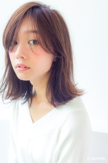 Grow 細田真吾 長め前髪 ヘルシーミディアム Garden Hair Catalog 原宿 表参道 銀座 美容室 ヘアサロン ガーデン