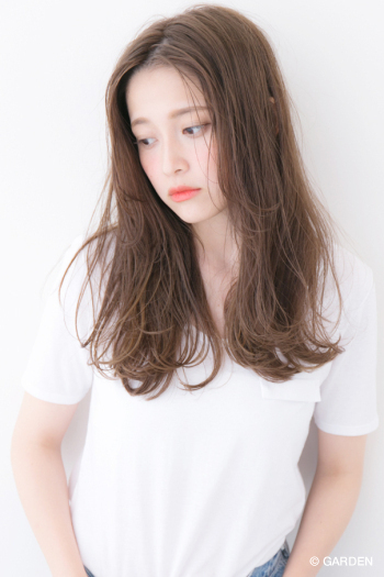 Laily 切りっぱなしロングスタイル 大隣正佳 Garden Hair Catalog 原宿 表参道 銀座 美容室 ヘアサロン ガーデン